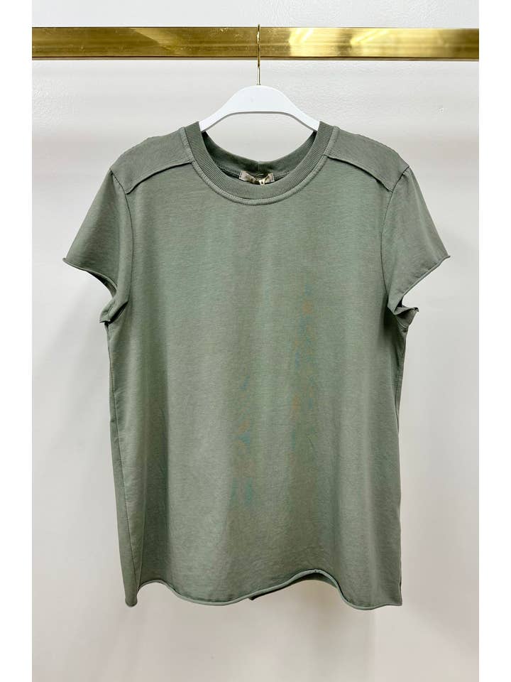 Back Seem Short Sleeve Tee in Army Green