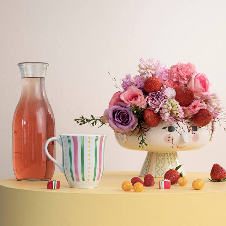 Bjørn Wiinblad Eva Soft Pink  9.4" Ceramic Decorative Bowl on Stand