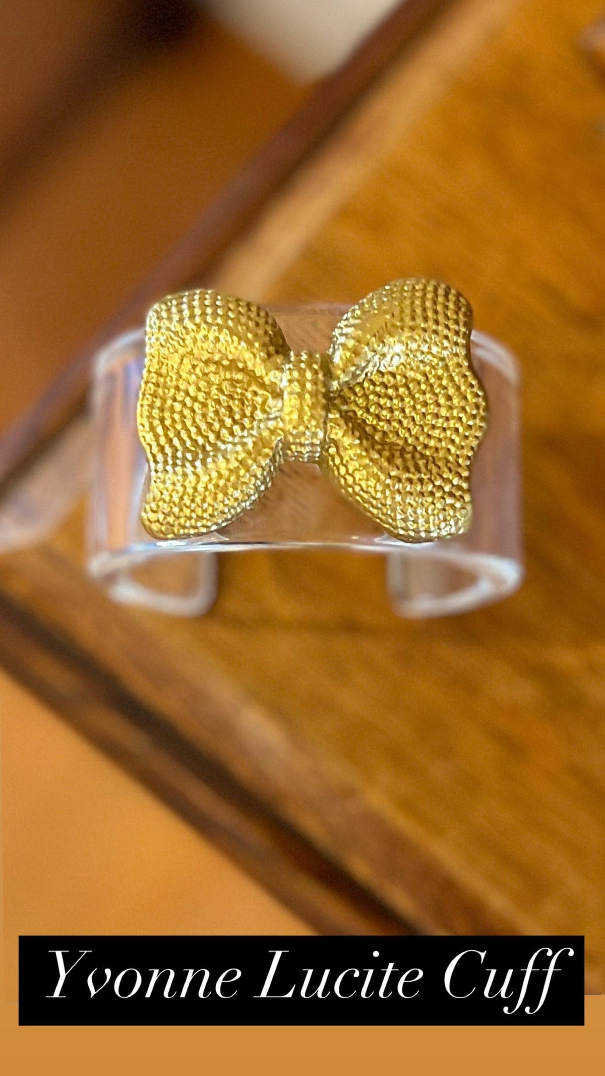 Carol Cassisa Carol Cassisa Yvonne Lucite Cuff  (Textured Bow) - Little Miss Muffin Children & Home