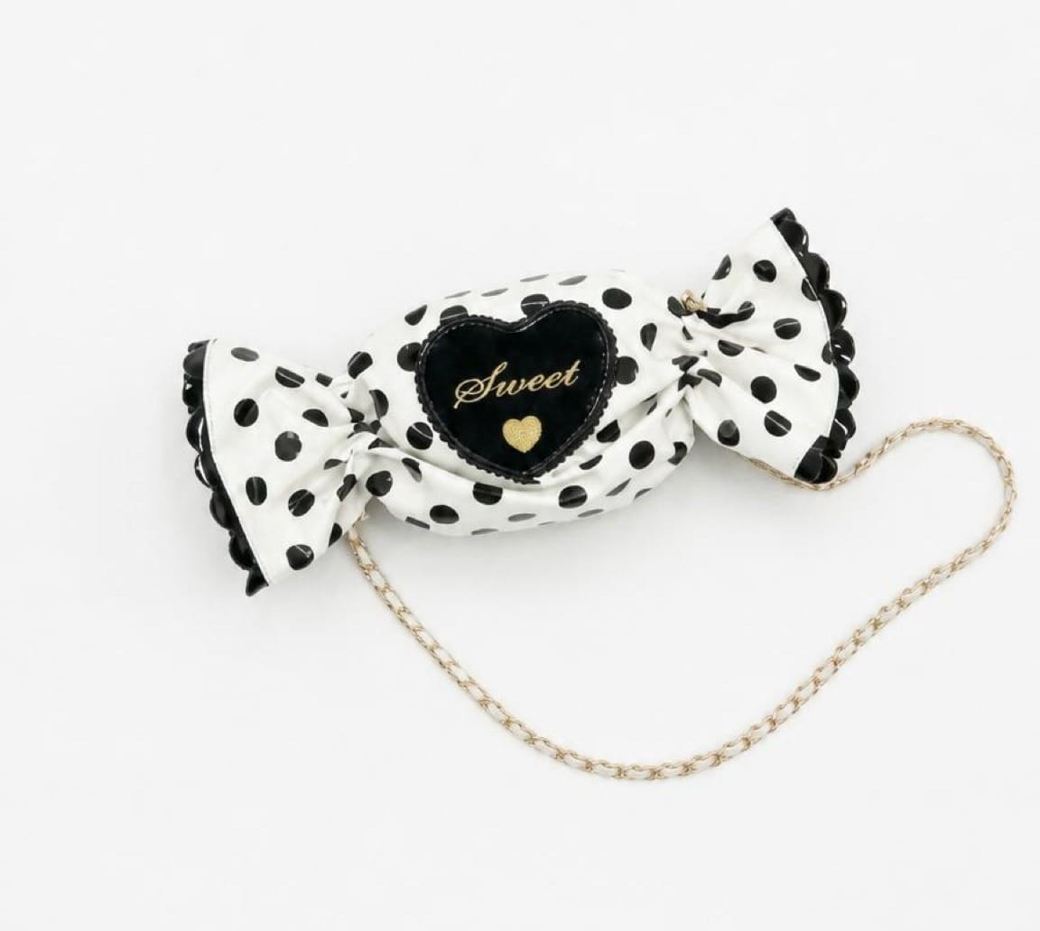 Heart Candy White & Black Handbag with Golden Chain Shoulder Strap – Timmy Woods Beverly Hills