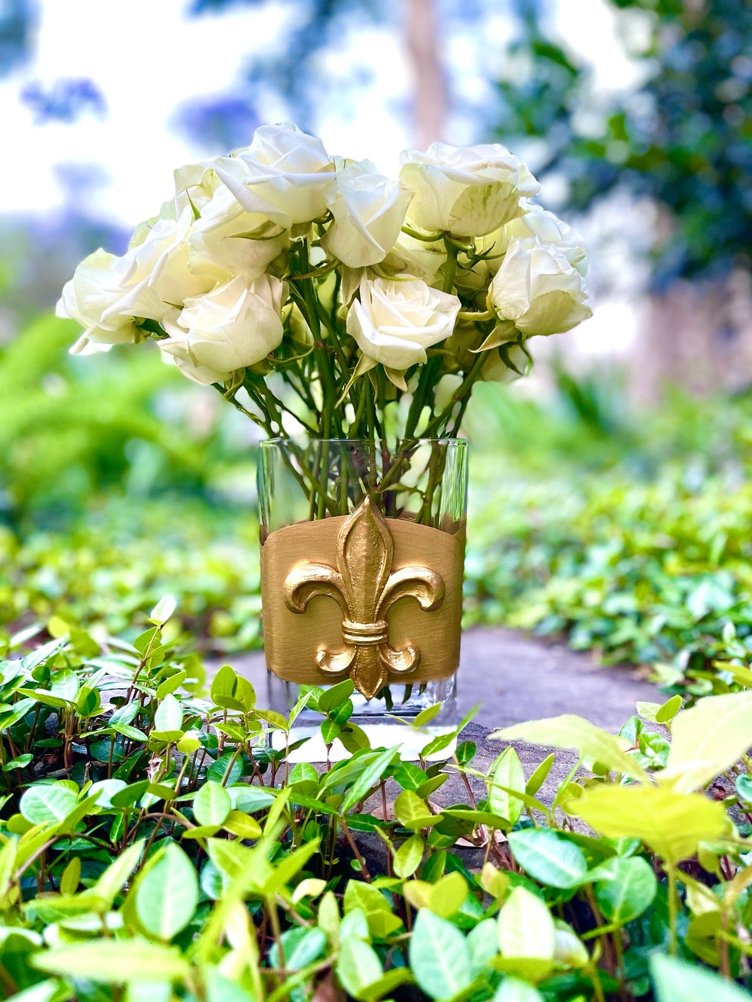 Carol Cassisa Carol Cassisa Vase Fleur de Lis - Little Miss Muffin Children & Home