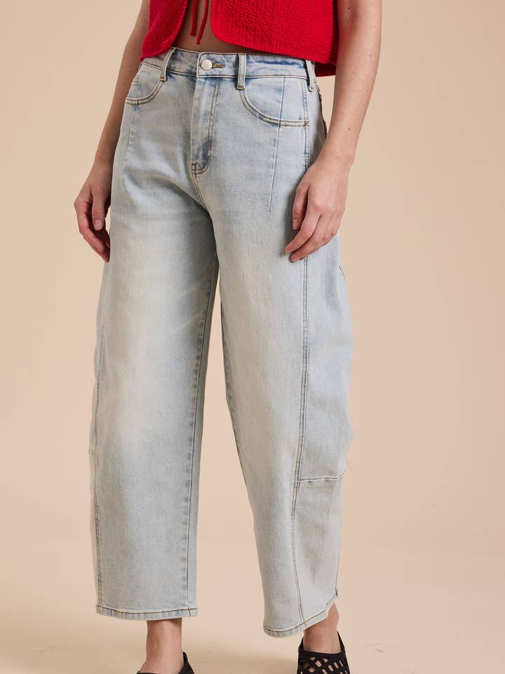 Loose Barrel Fit Cropped Denim Pants
