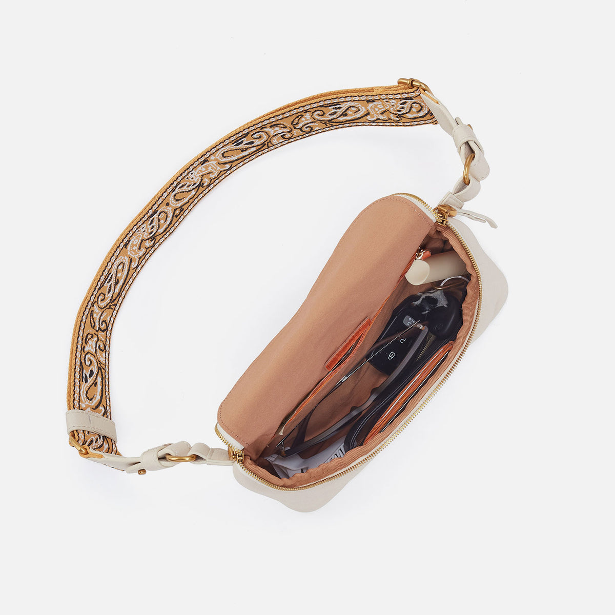 Fern Large Belt Bag In Pebbled Leather Birch