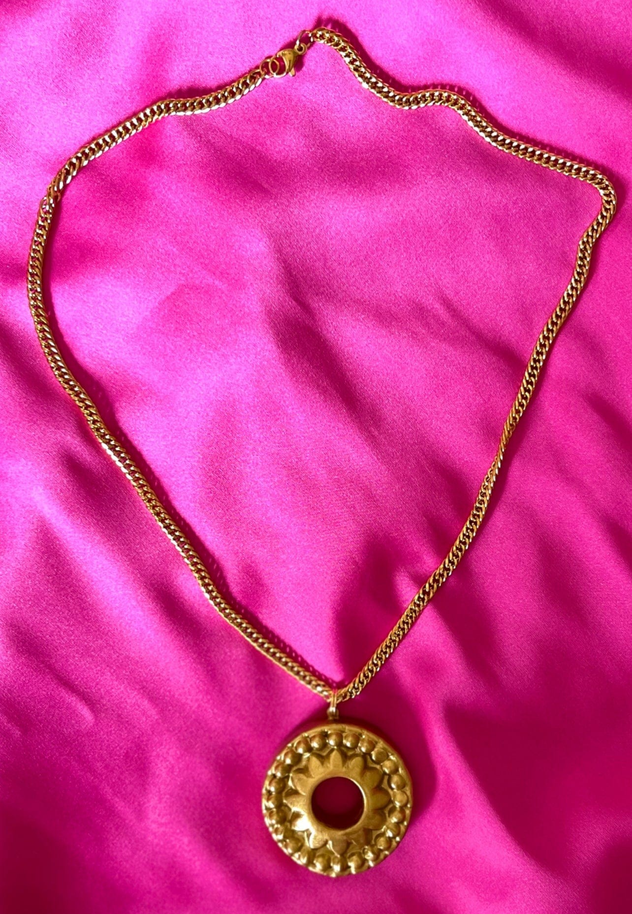 Carol Cassisa Carol Cassisa Cercle Fleur Gold Chain Necklace - Little Miss Muffin Children & Home