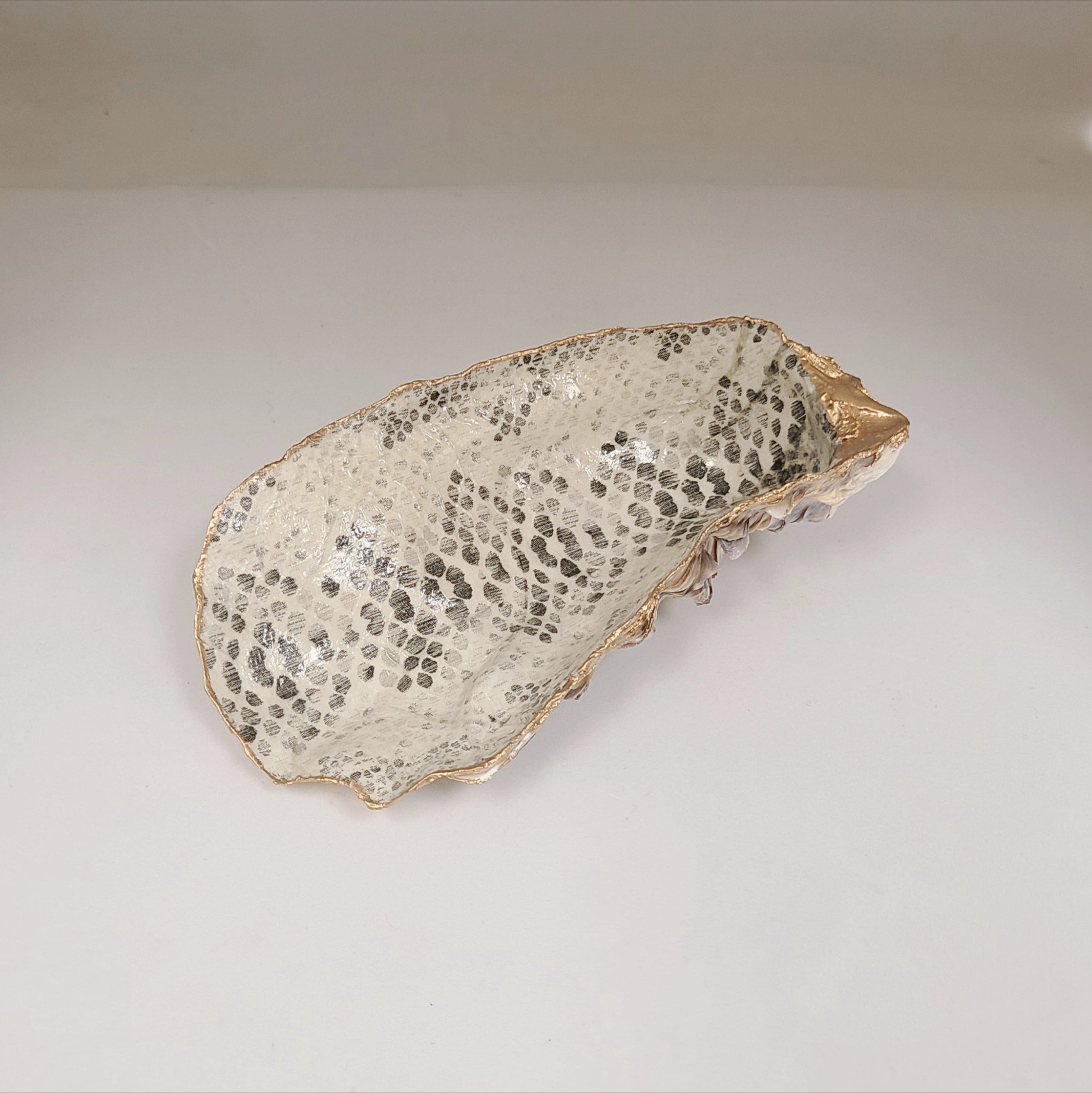 Ten Twenty Six Designs Decoupage Ceramic Oyster Shells - Little Miss Muffin Children & Home