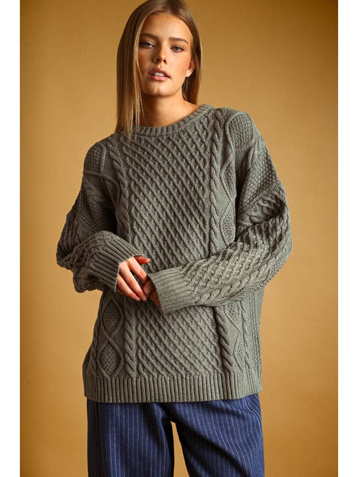 Round Neck Cable Knit Sweater