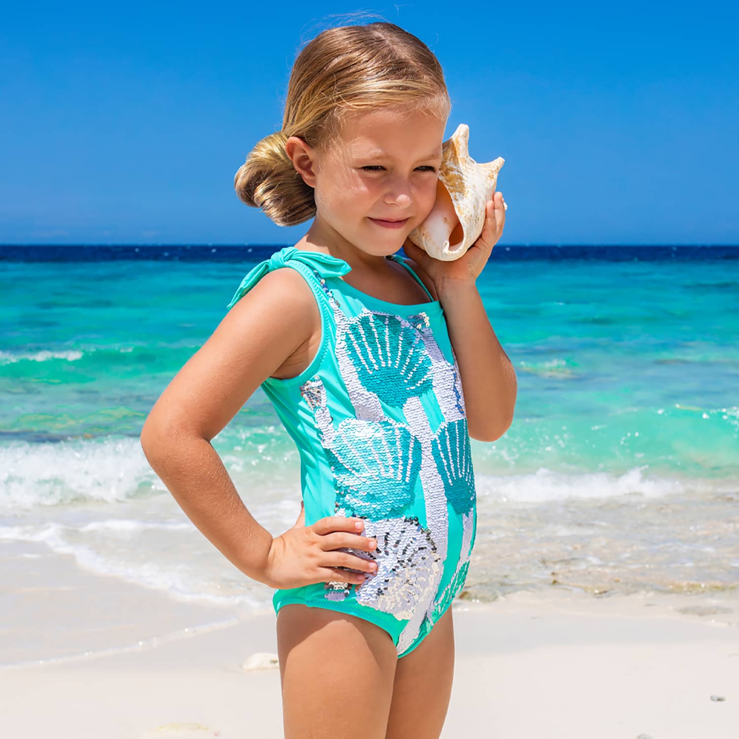 Maillot de bain une pièce à col scoop et une épaule-Cupshe ance Maillot de bain une pièce à col scoop et une épaule-Cupshe ance