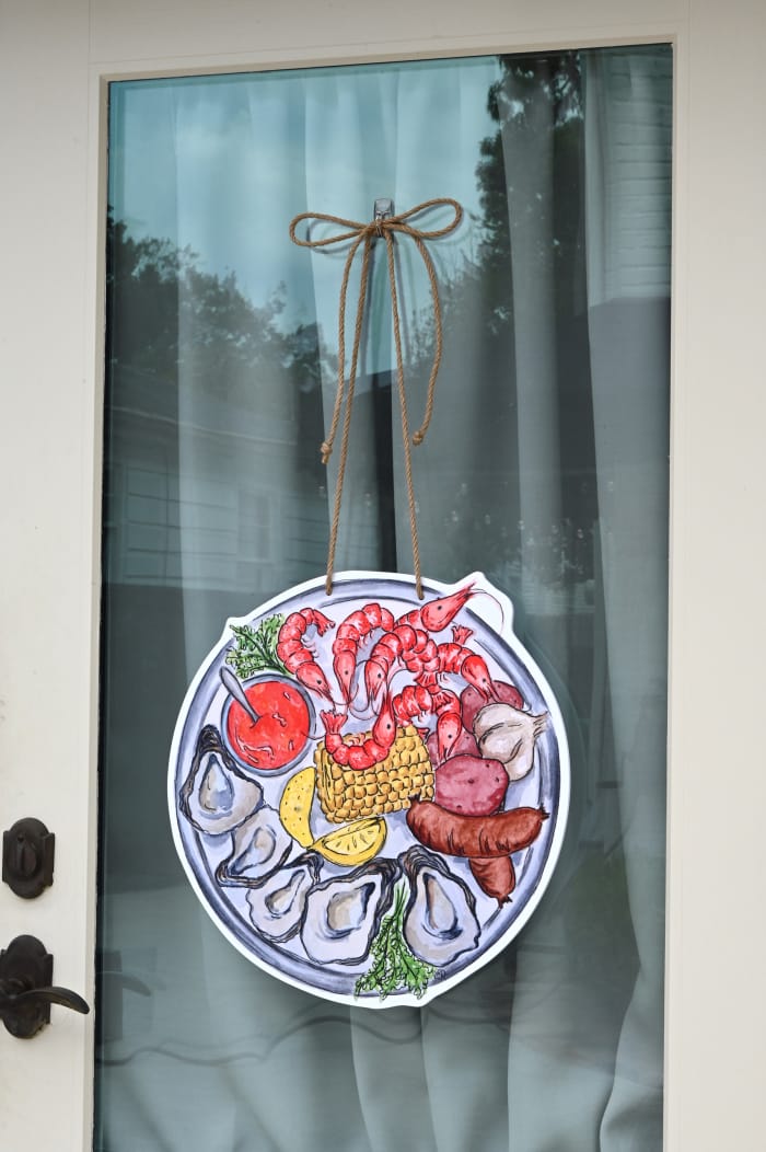 Seafood Platter Door Hanger
