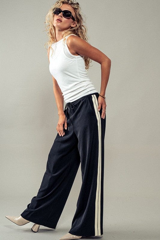 Urban Daizy Urban Daizy Repose Wide Leg Pants in Black - Little Miss Muffin Children & Home