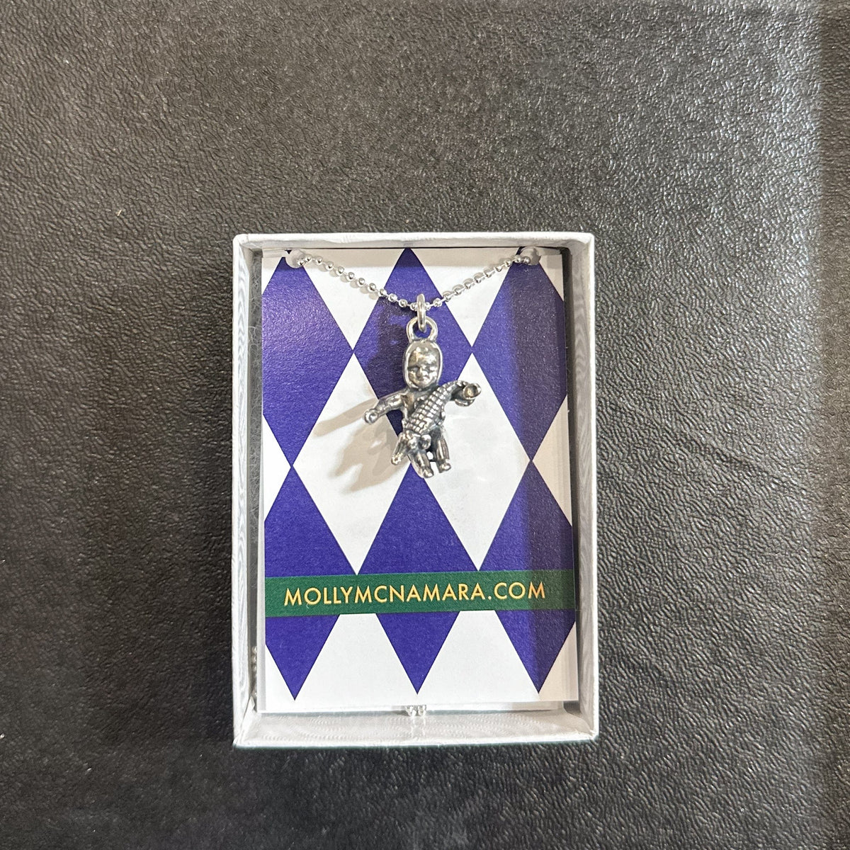 aligator silver pendant necklace