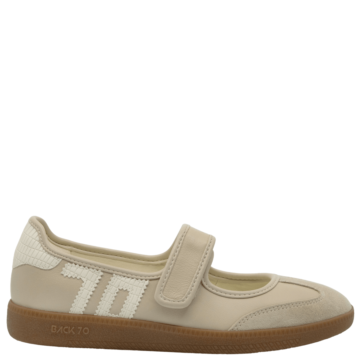 Aya Sneakerina in Beige Milk