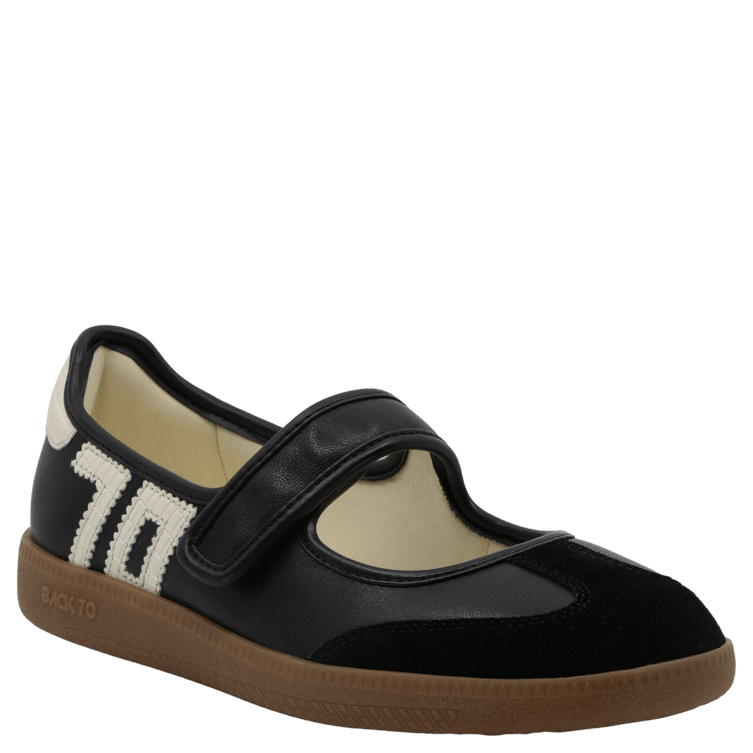 Aya Sneakerina in Black Milk