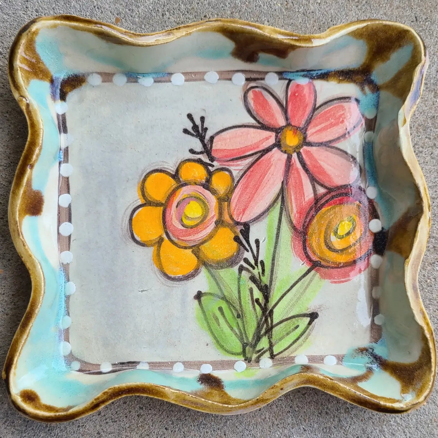 Candle Plate with Drip Flowers