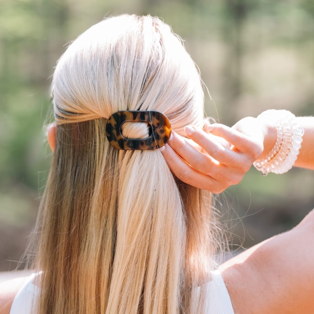 Tortoise Round Flat Hair Clip