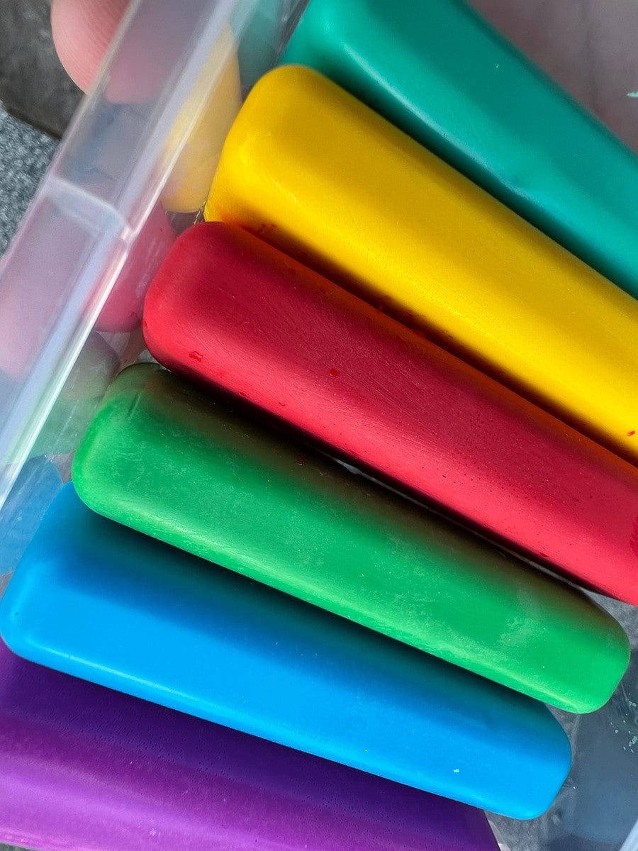 Fizz Bizz Fizz Bizz It's time to draw the bath! Bath Crayons - Little Miss Muffin Children & Home