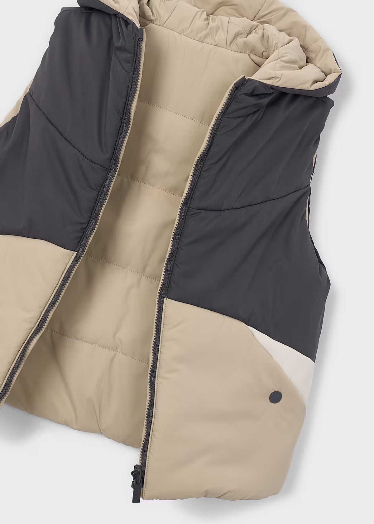 Reversible Hooded Zip Up Puffer Vest