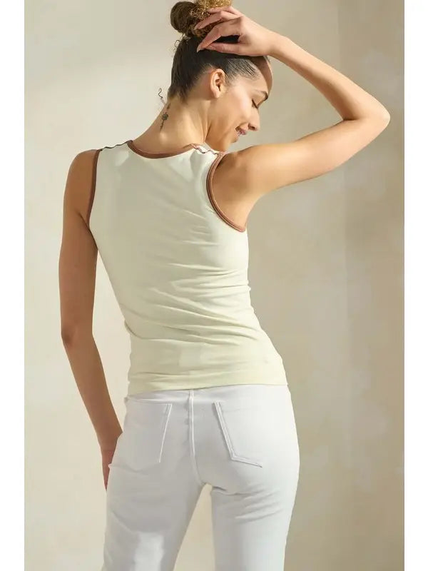 Straight Leg Cropped Pants in White