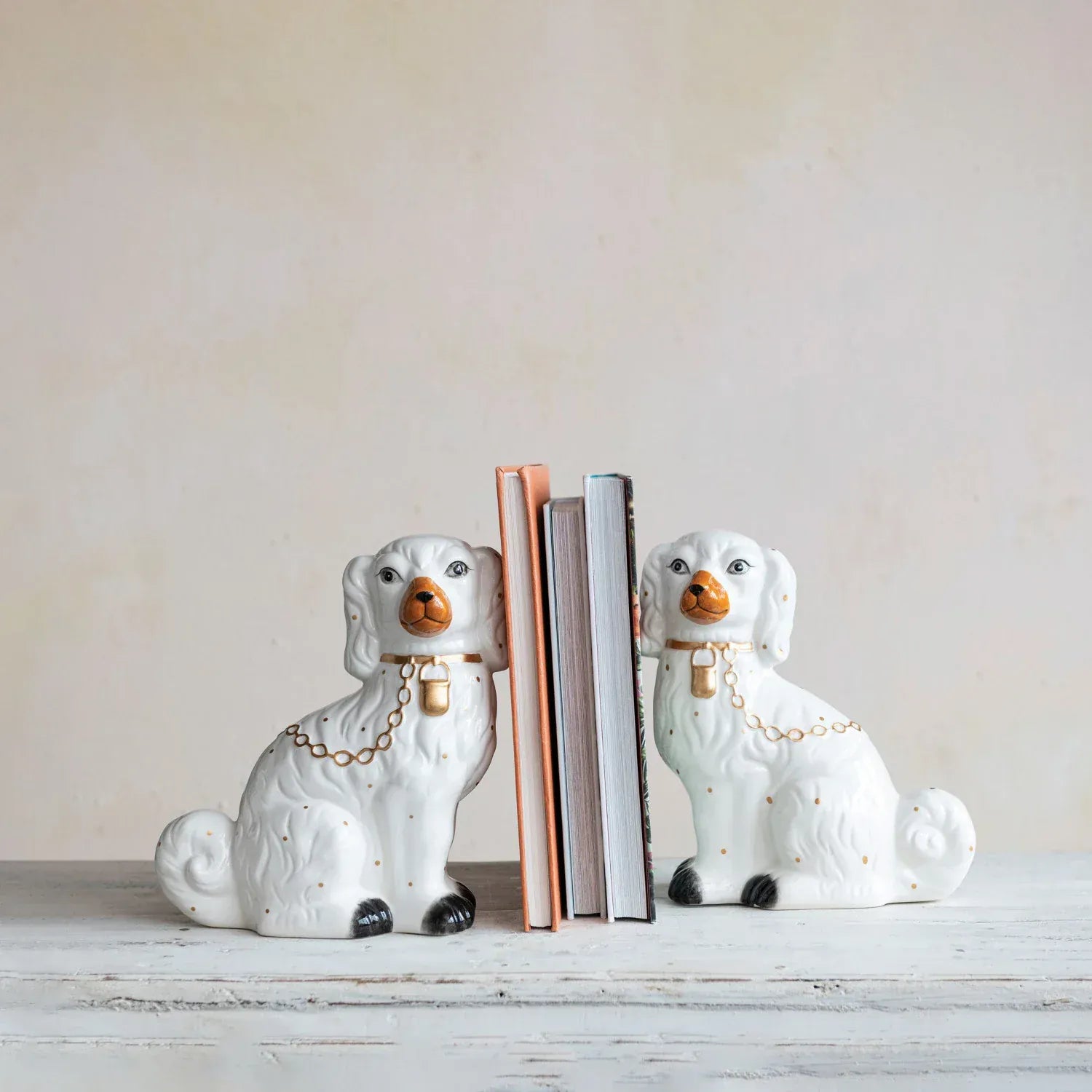 Creative Co-op Hand-Painted Dolomite Vintage Reproduction Staffordshire Bookends - Little Miss Muffin Children & Home
