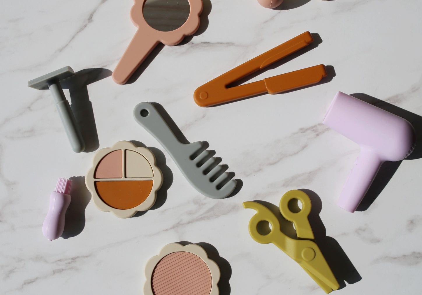 Marlowe & Co Marlowe & Co Silicone Hair and Makeup Playset - Little Miss Muffin Children & Home