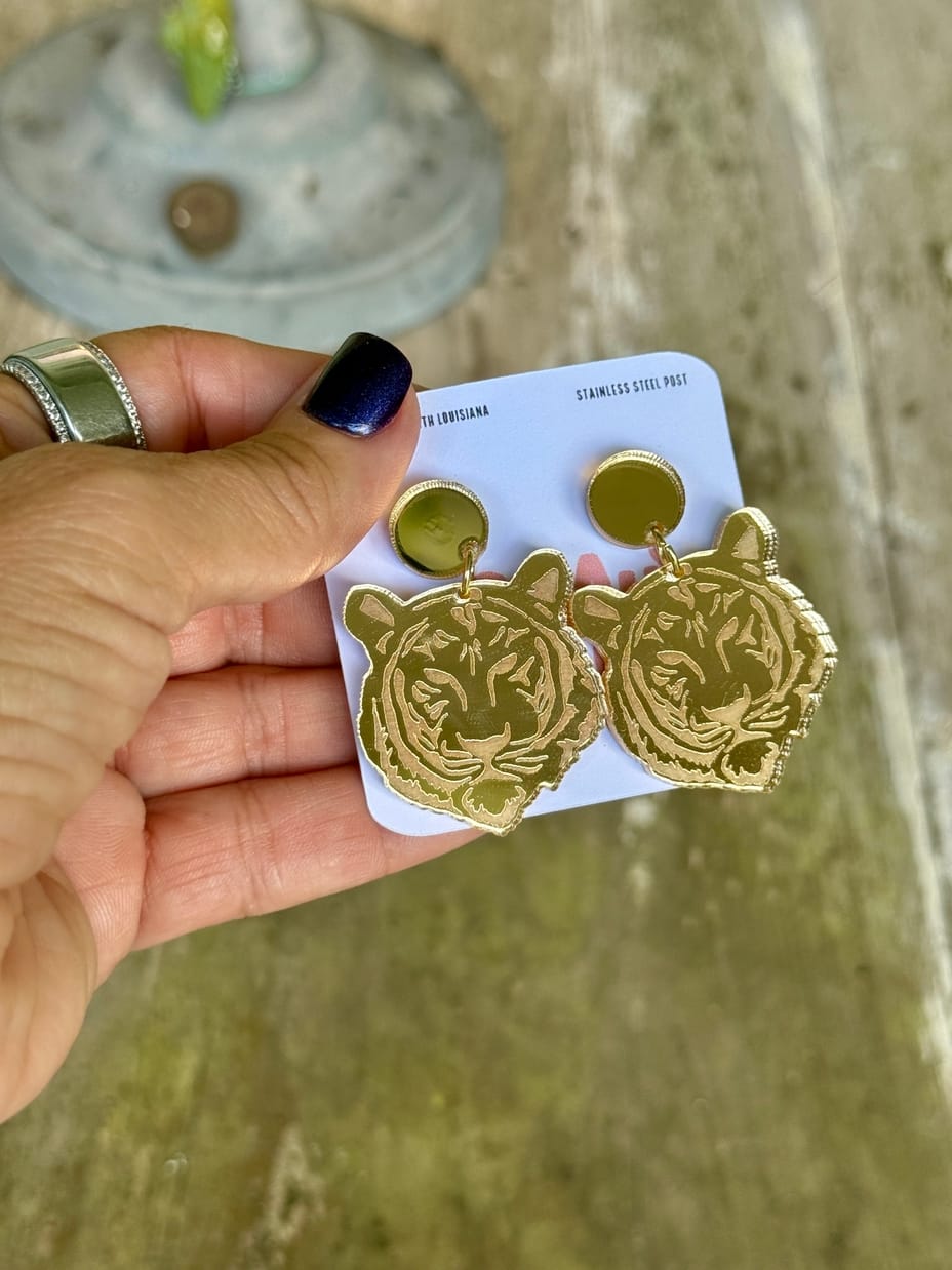 Geaux Magnolia Gold Tiger Dangle Earrings – LSU Game Day