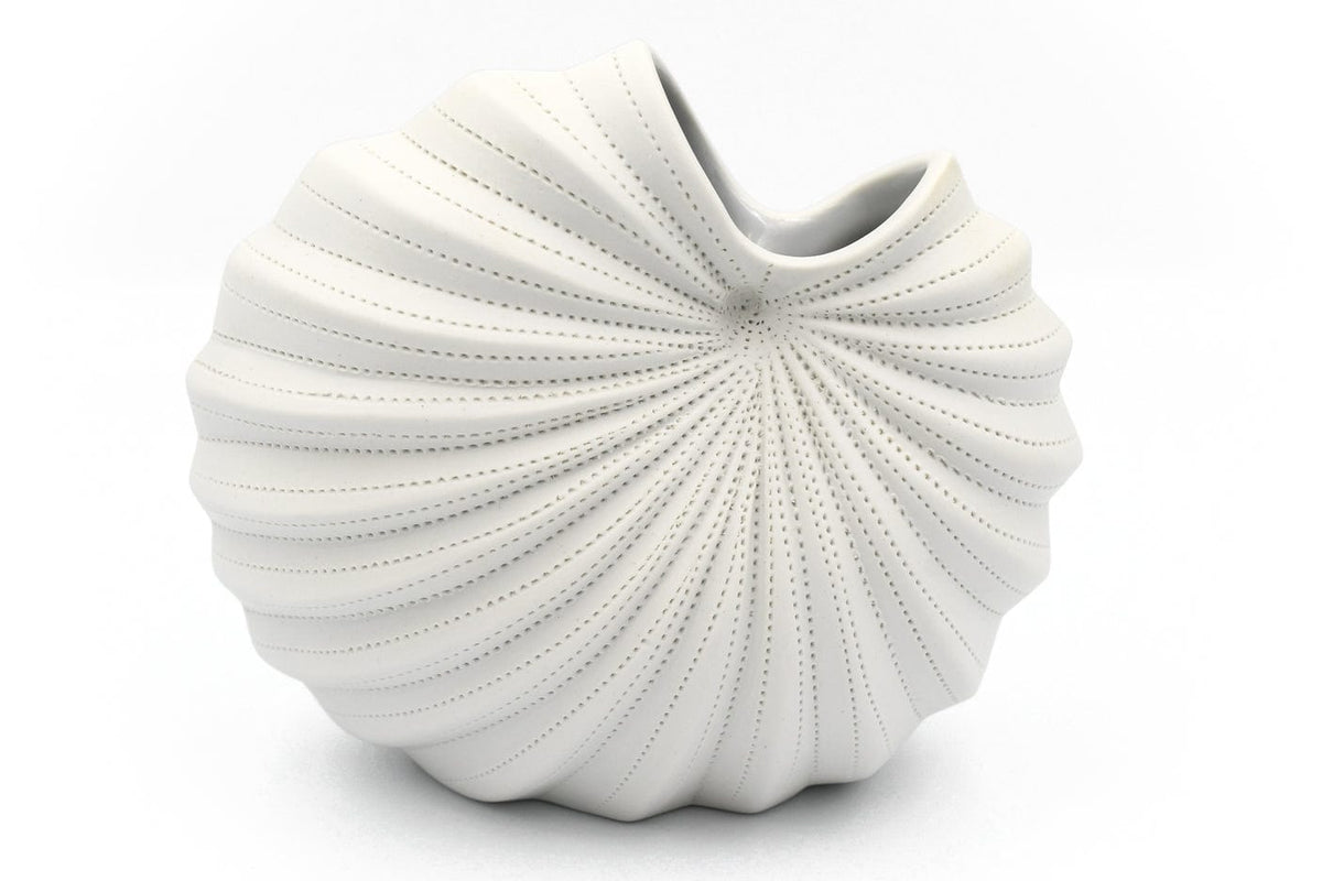 Art Floral Trading Art Floral Trading Palm Cockle Porcelain Ceramic Bud Vase - Little Miss Muffin Children & Home
