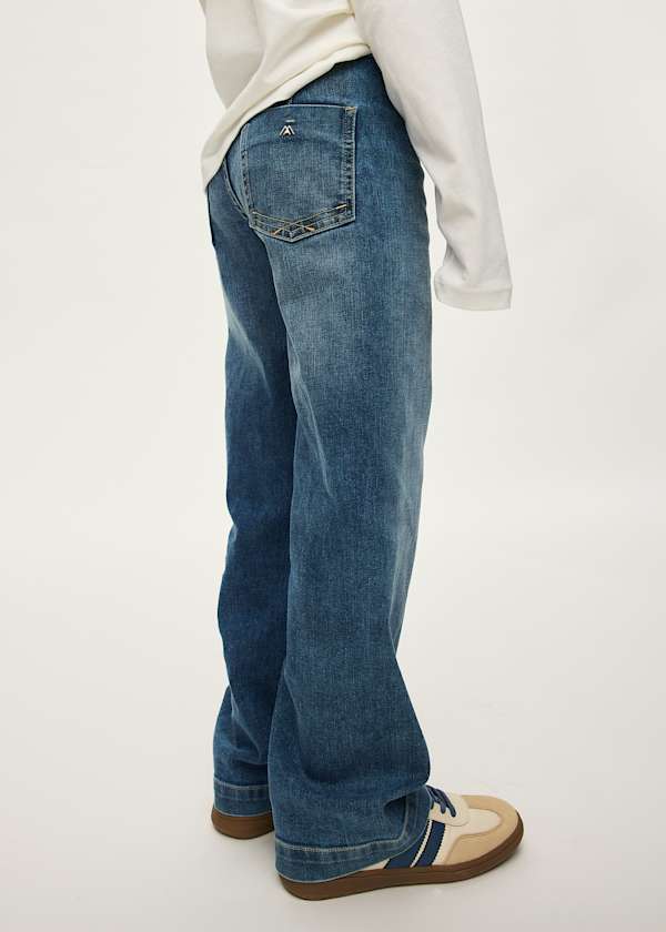Wide Leg Jeans, 2 Colors Available