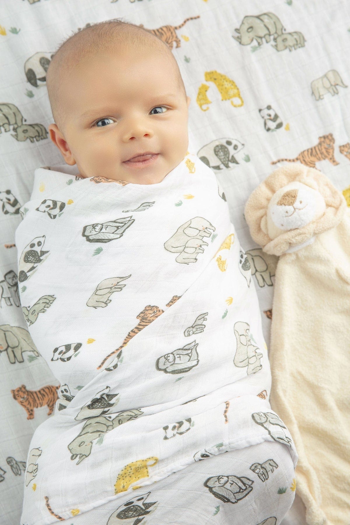 Angel Dear Angel Dear Lion Blankie - Little Miss Muffin Children & Home
