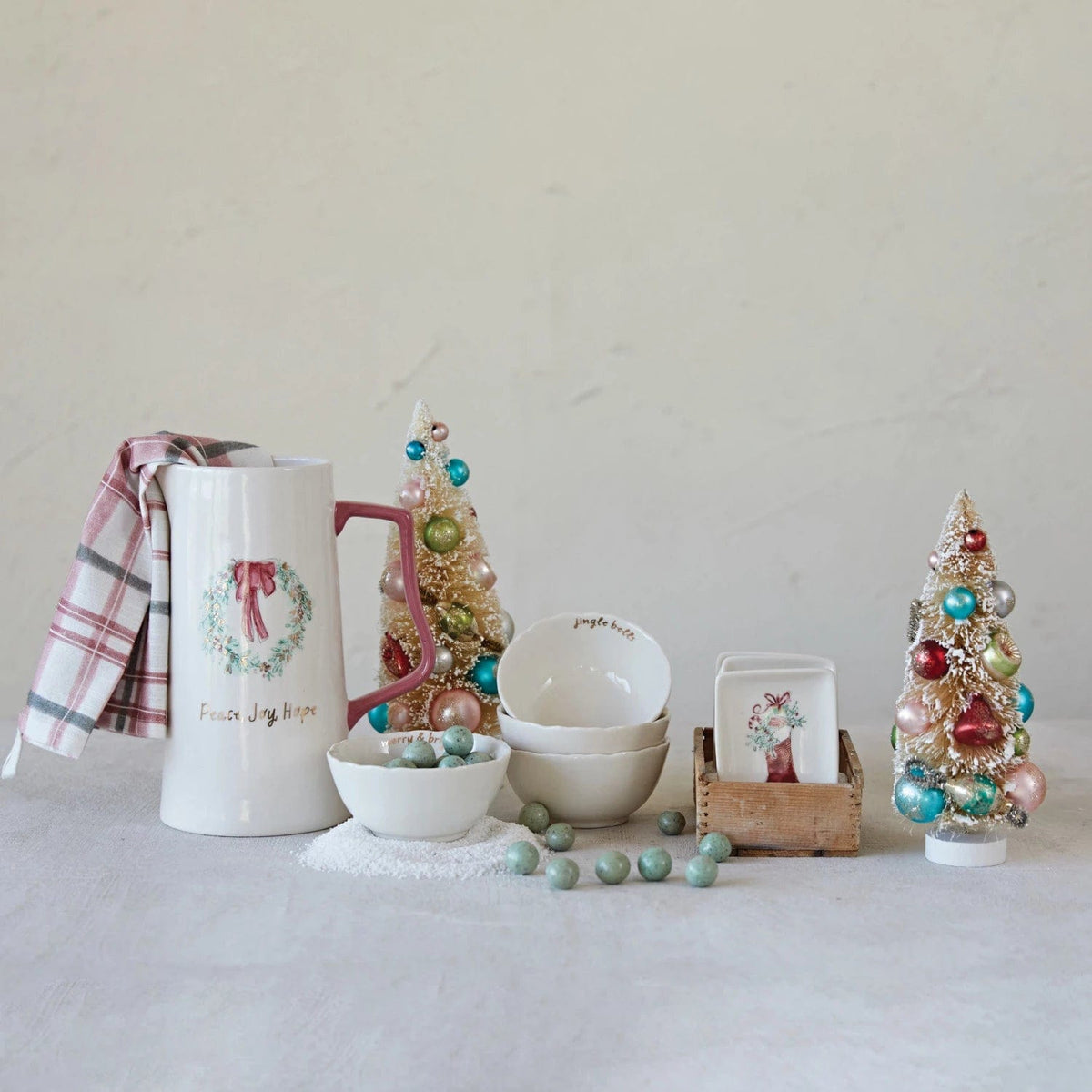 Creative Co-Op Creative Co-op Stoneware Dish with Holiday Image & Gold Electroplating - Little Miss Muffin Children & Home