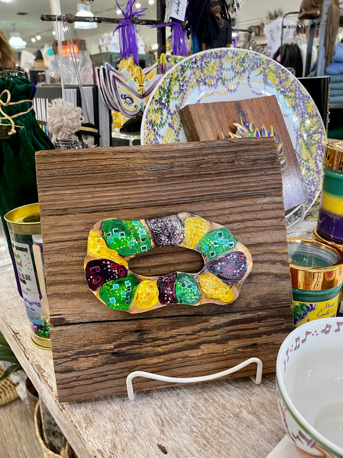 Toodle Lou Designs Toodle Lou Designs King Cakes Tin On Barnwood - Little Miss Muffin Children & Home