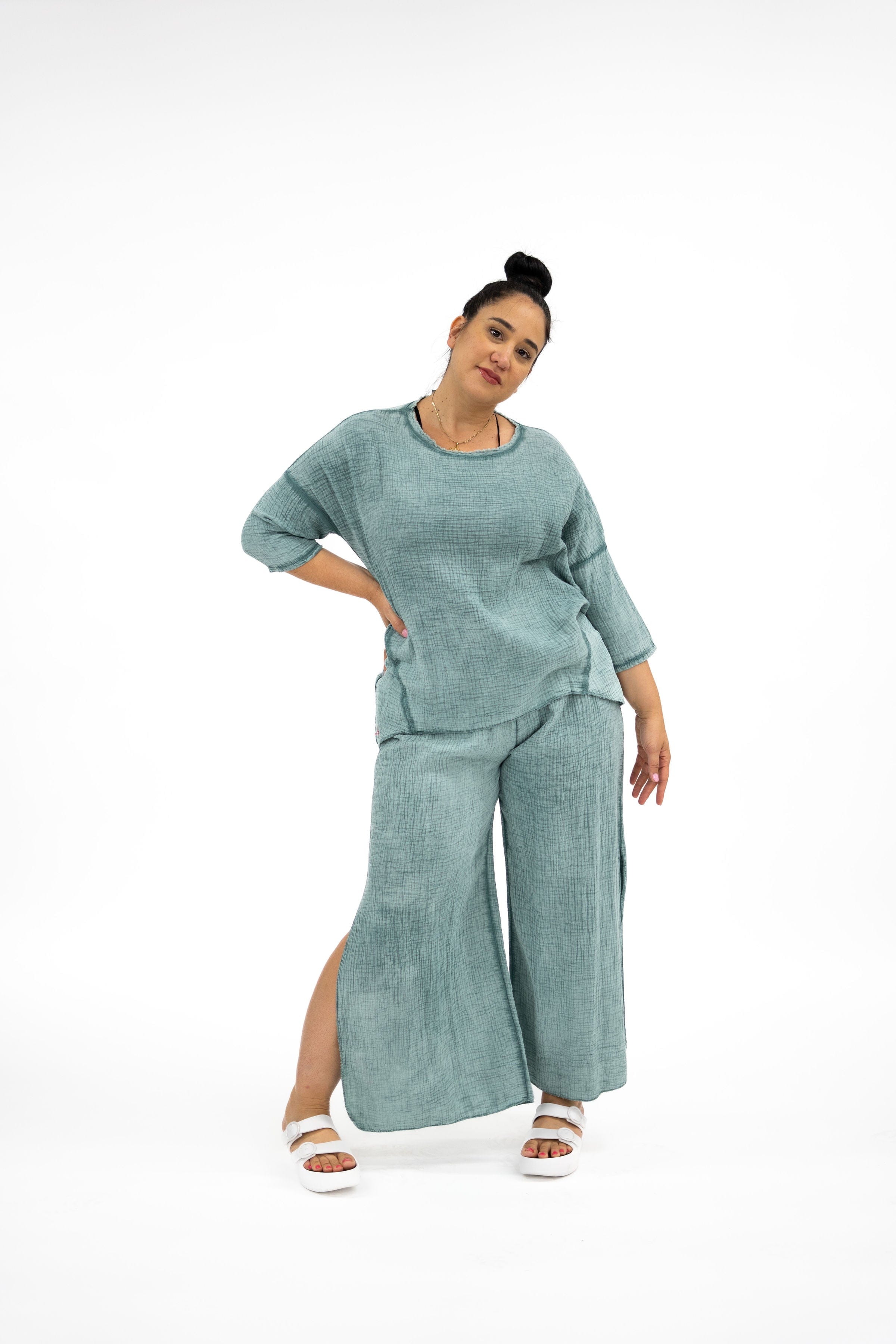 Oro Bonito Oro Bonito Quarter Sleeve Linen Shirt - Little Miss Muffin Children & Home