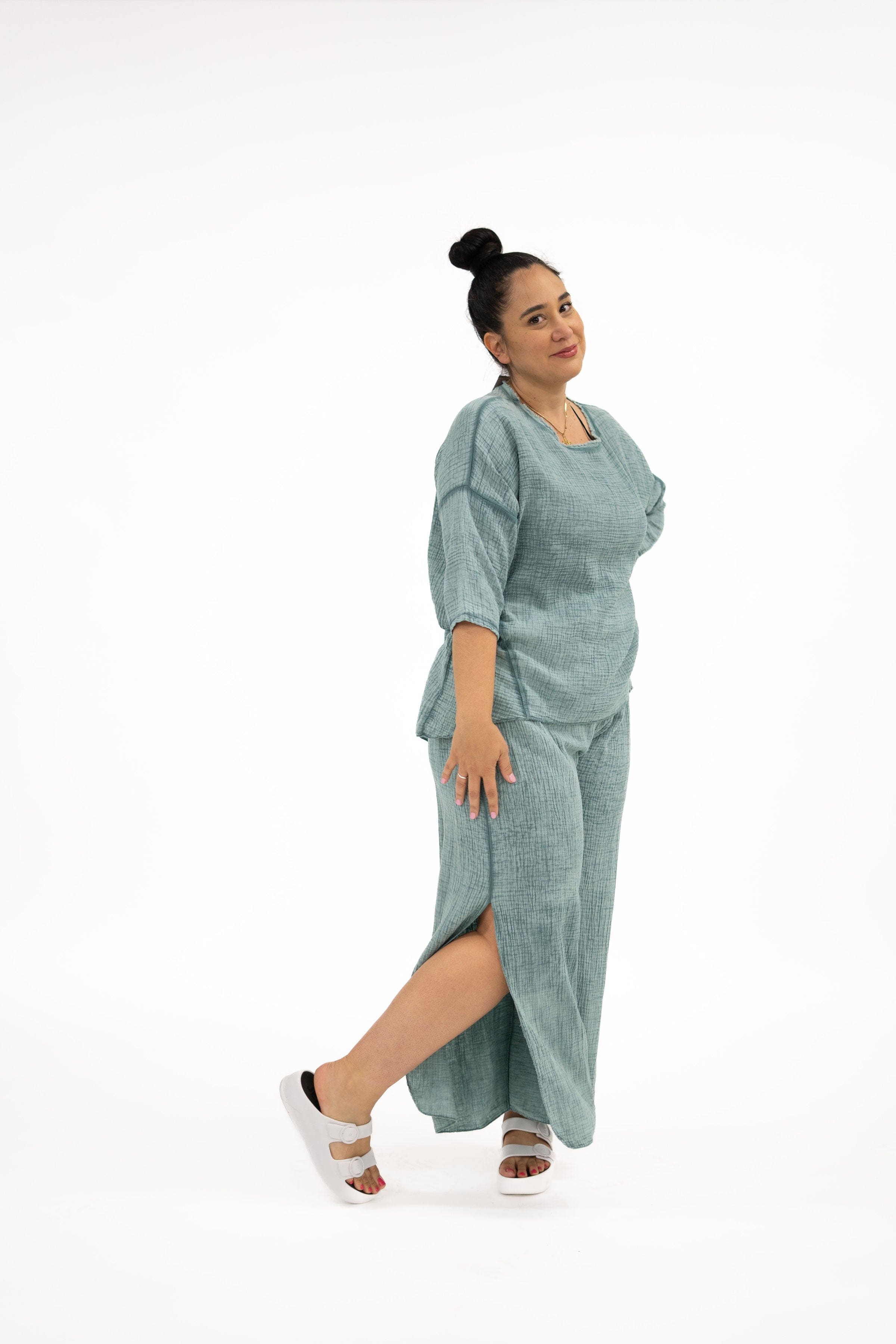 Oro Bonito Oro Bonito Quarter Sleeve Linen Shirt - Little Miss Muffin Children & Home