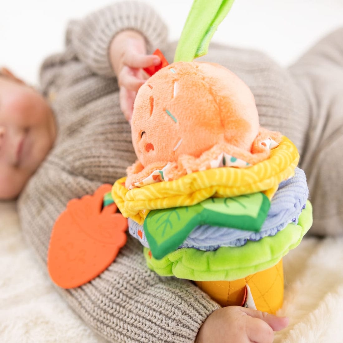 Melissa & Doug Melissa & Doug Ice Cream Take-Along Pull Toy - Little Miss Muffin Children & Home