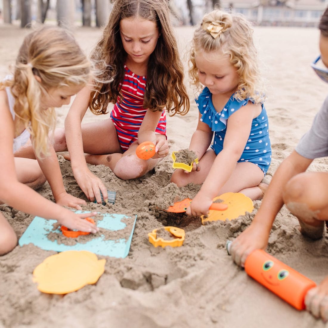 Melissa & Doug Melissa & Doug Seaside Sidekicks Sand Cookie Set - Little Miss Muffin Children & Home