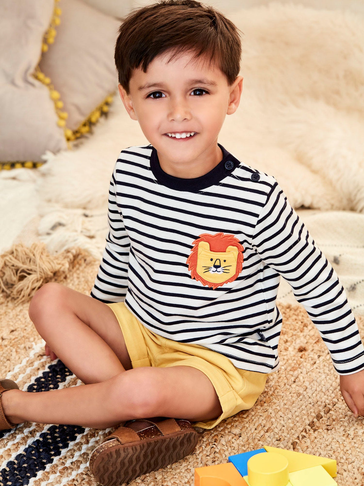 Jojo Maman Bebe Jojo Maman Bebe Boy's Twill Chino Shorts - Little Miss Muffin Children & Home