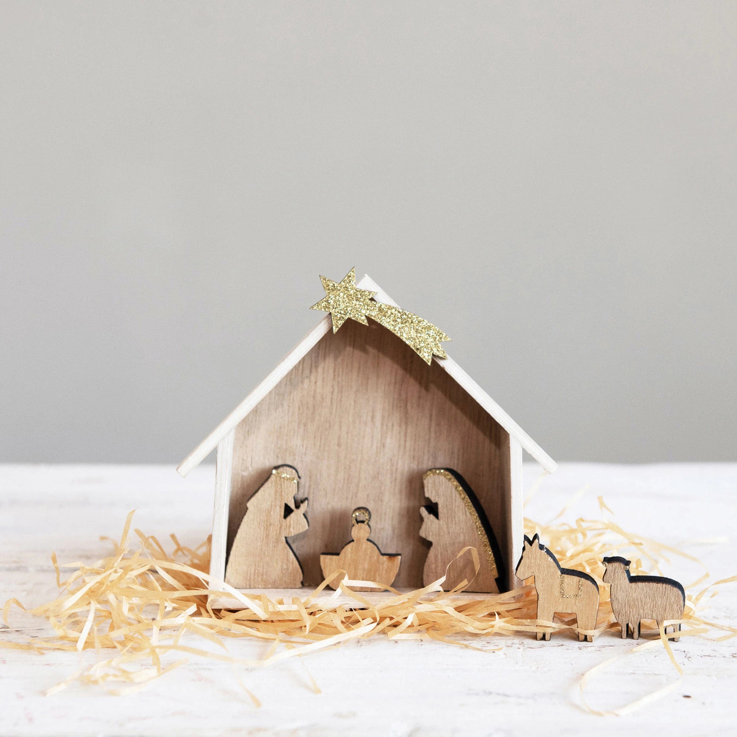 CCO - Creative Co-op Creative Co-op Wood Nativity Set 6 - Little Miss Muffin Children & Home